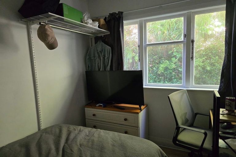 Photo of property in 56 Raroa Road, Kelburn, Wellington, 6012