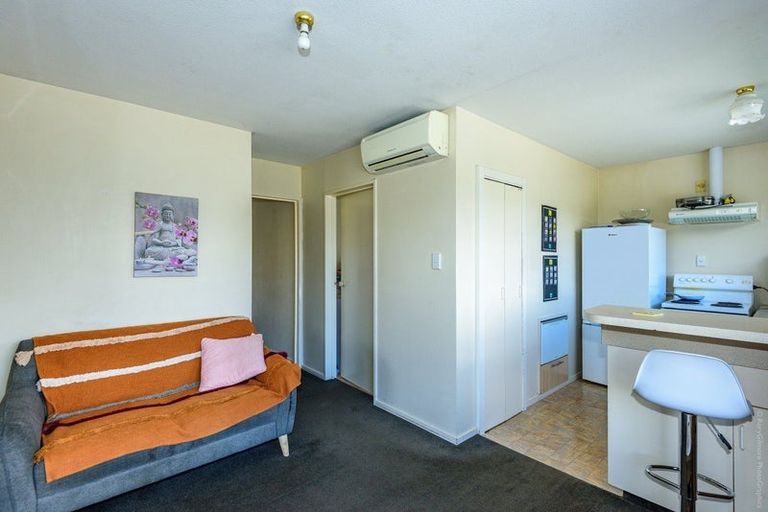 Photo of property in 1/45 Shannon Place, Belfast, Christchurch, 8051