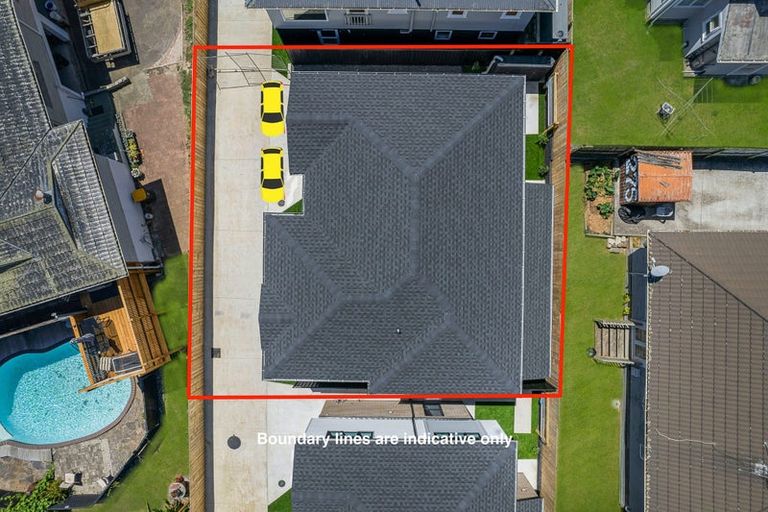 Photo of property in 12 Mcleod Road, Weymouth, Auckland, 2103