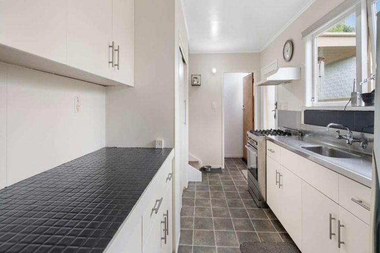 Photo of property in 22 Haynes Crescent, Sunnybrook, Rotorua, 3015