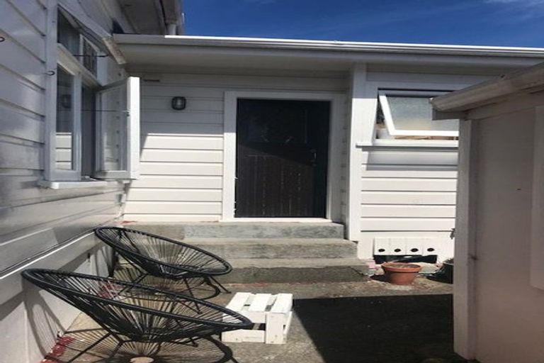 Photo of property in 4 Ferguson Street, Newtown, Wellington, 6021