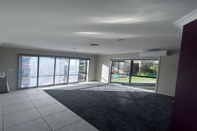 Photo of property in 26 Twin Court, Albany, Auckland, 0632