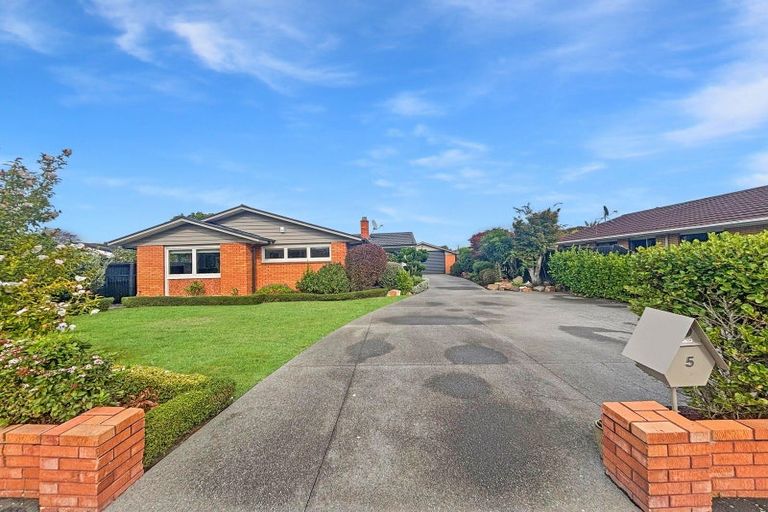 Photo of property in 5 Ferniehurst Street, Somerfield, Christchurch, 8024