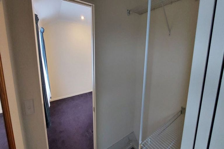 Photo of property in 72a Sheridan Terrace, Johnsonville, Wellington, 6037