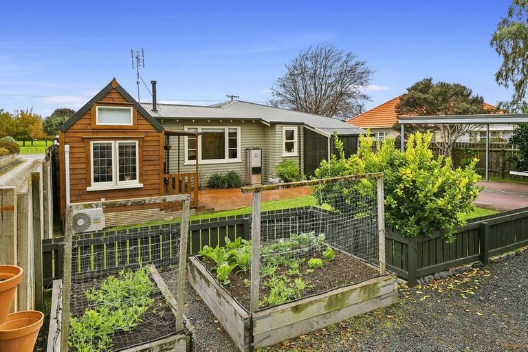 Photo of property in 145 Taylor Street, Cambridge, 3434