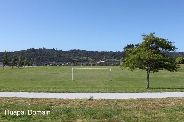 Photo of property in 32 Vintry Drive, Huapai, 0810