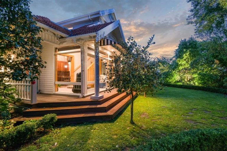 Photo of property in 34 Cholmondeley Avenue, Opawa, Christchurch, 8023