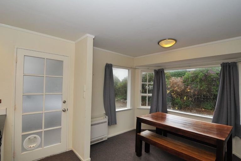 Photo of property in 165c Queens Drive, Lyall Bay, Wellington, 6022