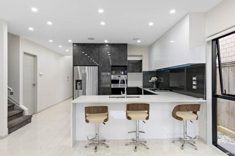 Photo of property in 12 Fong Road, Flat Bush, Auckland, 2019