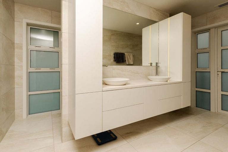 Photo of property in 16 Burberry Road, Karaka, Drury, 2578