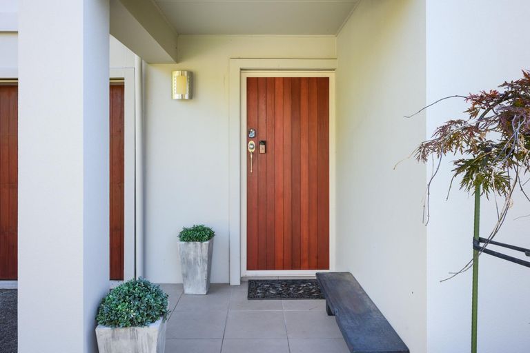 Photo of property in 6 Alan Street, Palmerston North, 4414