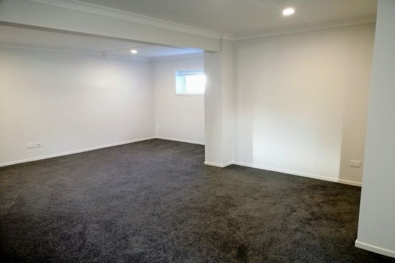 Photo of property in 106 Kingswood Road, Brookfield, Tauranga, 3110
