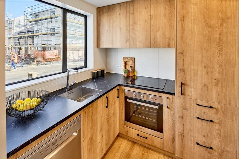 Photo of property in 7 John Street, Stokes Valley, Lower Hutt, 5019
