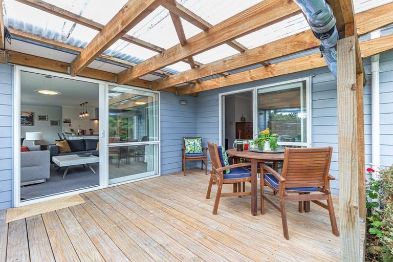 Photo of property in 1098 Queen Street East, Levin, 5571