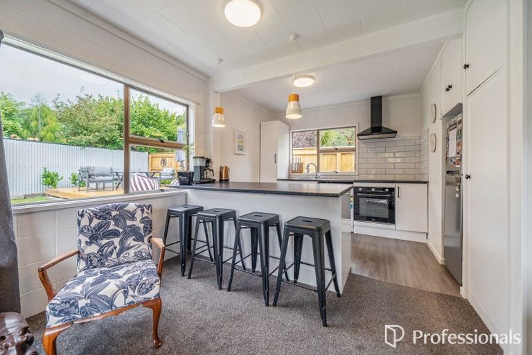 Photo of property in 3d Kopara Grove, Stokes Valley, Lower Hutt, 5019