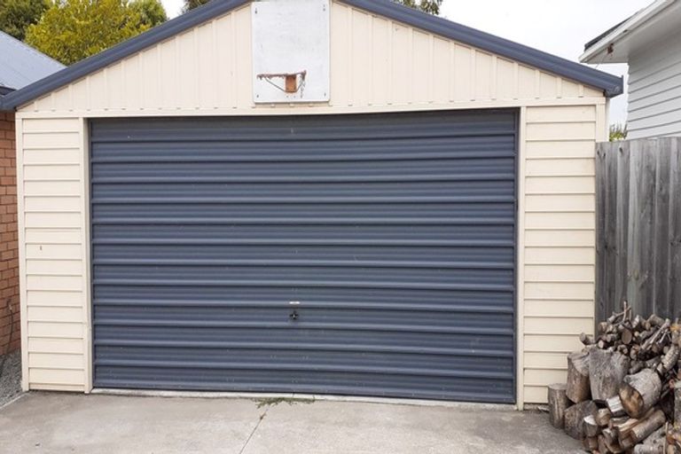 Photo of property in 4/62 Elizabeth Street, Riccarton, Christchurch, 8041