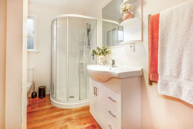 Photo of property in 83 Bird Grove, Stokes Valley, Lower Hutt, 5019