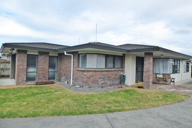 Photo of property in 49a Murphy Road, Taradale, Napier, 4112