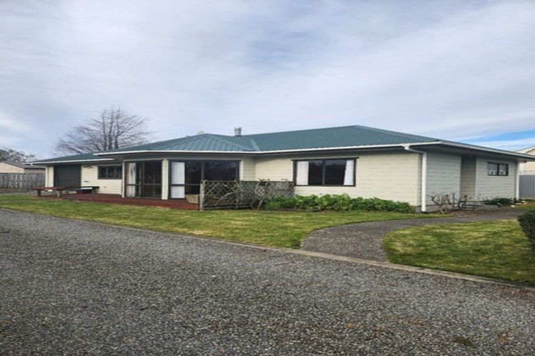 Photo of property in 47 Grey Street, Martinborough, 5711