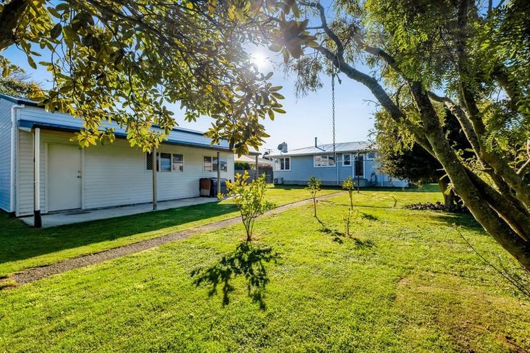 Photo of property in 37 Reid Avenue, Hawera, 4610