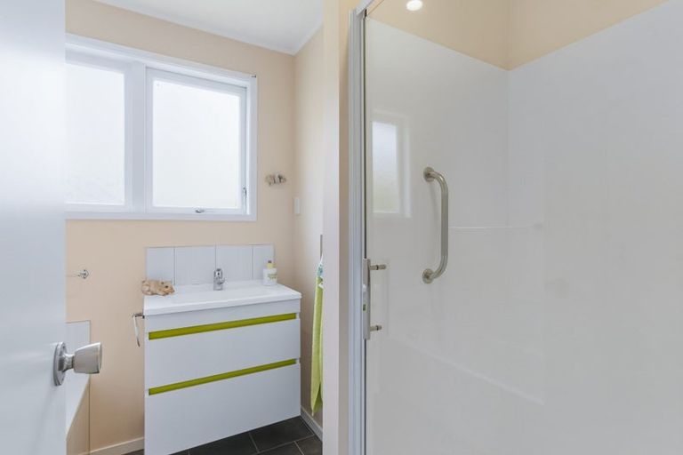 Photo of property in 38b Gavin Road, Raumati Beach, Paraparaumu, 5032