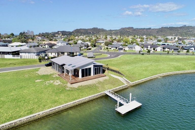 Photo of property in 5 Kahu Crescent, Whitianga, 3510