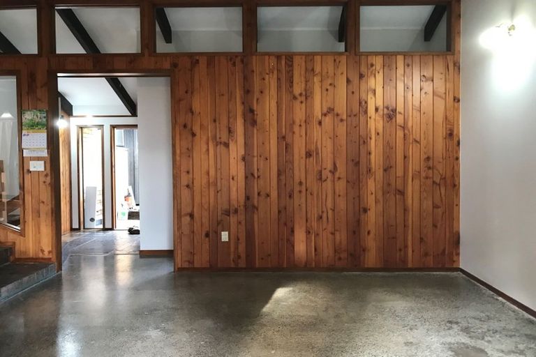 Photo of property in 2/19 Murvale Drive, Bucklands Beach, Auckland, 2014