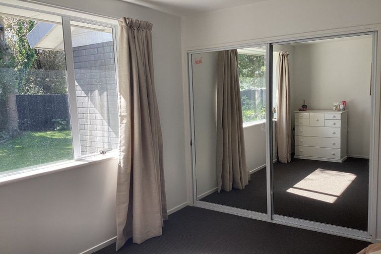 Photo of property in 2/153b Strickland Street, Spreydon, Christchurch, 8024