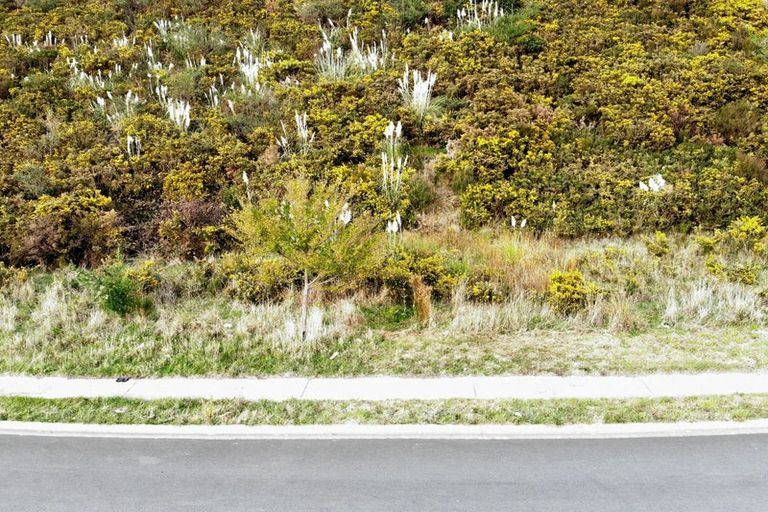 Photo of property in 155 Navigation Drive, Whitby, Porirua, 5024