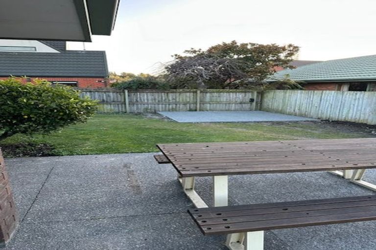 Photo of property in 16 Penruddock Rise, Westmorland, Christchurch, 8025