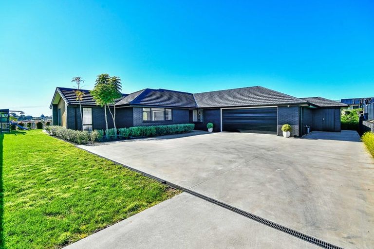 Photo of property in 29 Trevor Mcmiken Drive, Patumahoe, Pukekohe, 2679