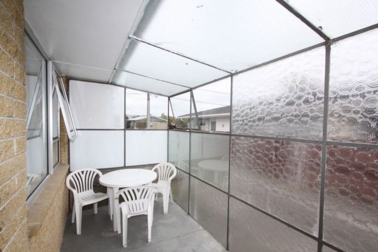 Photo of property in 2/551 Hereford Street, Linwood, Christchurch, 8011