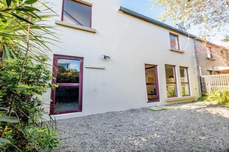 Photo of property in 8/16 Derby Street, St Albans, Christchurch, 8014