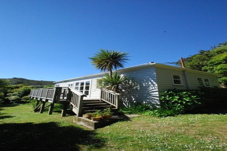 Photo of property in 107 Sunshine Avenue, Karori, Wellington, 6012