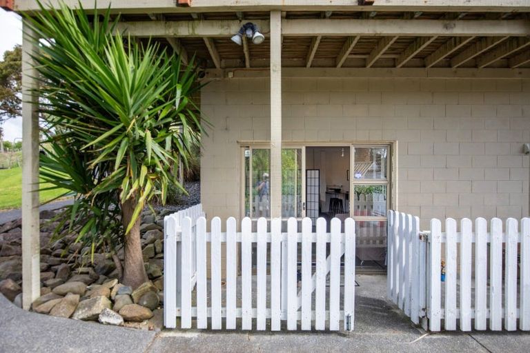 Photo of property in 4 Maungatawhiri Road, Raglan, 3295
