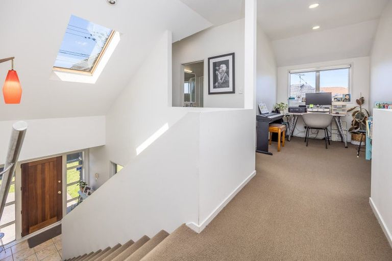 Photo of property in 51 Hart Road, Hauraki, Auckland, 0622