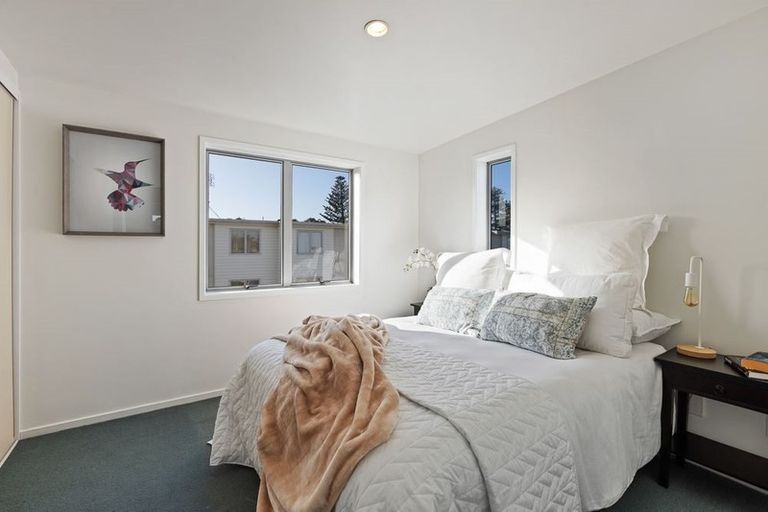 Photo of property in 19/3 Riverside Road, Orewa, 0931