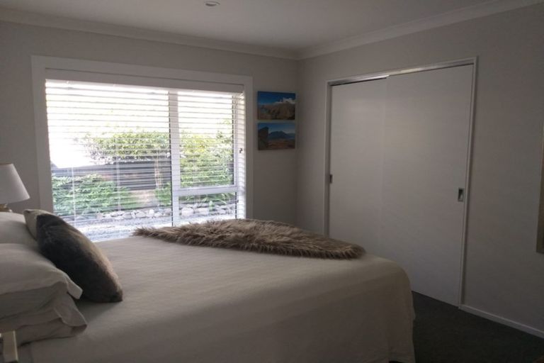 Photo of property in 8 Millvale Street, Waikanae, 5036