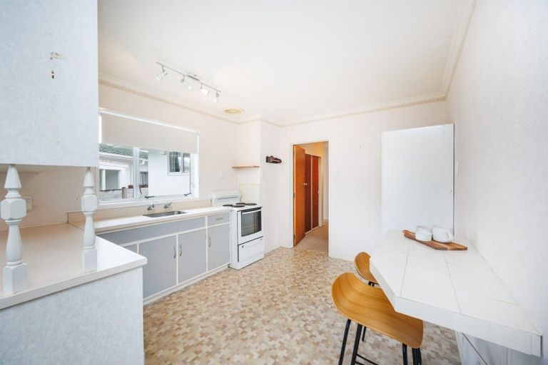 Photo of property in 5 Mudgway Place, Awapuni, Palmerston North, 4412