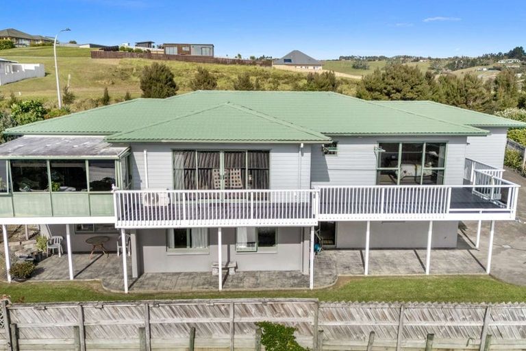 Photo of property in 19 Torsby Road, Coopers Beach, 0420