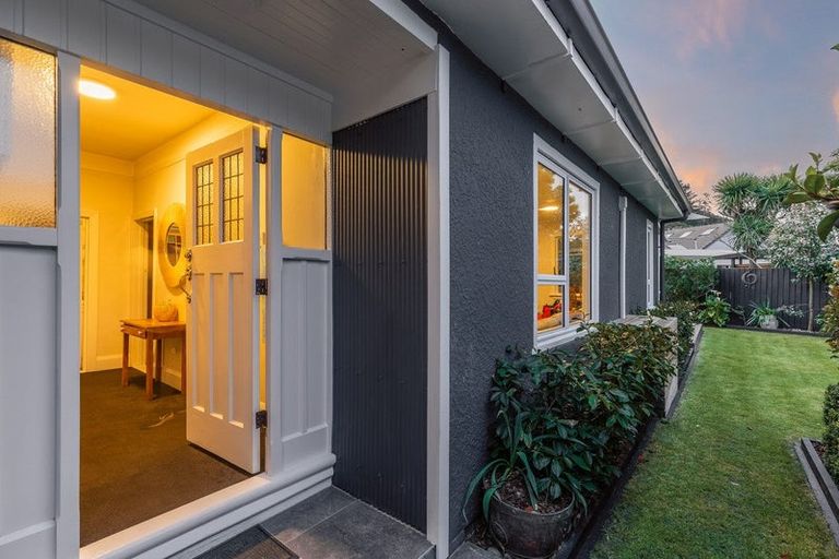 Photo of property in 5 Duncan Street, Sumner, Christchurch, 8081