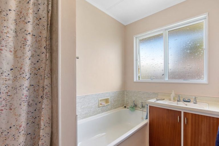 Photo of property in 2/10 Exeter Street, Stoke, Nelson, 7011