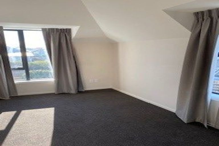 Photo of property in 238a Edgeware Road, Edgeware, Christchurch, 8013