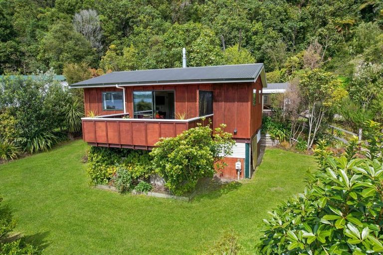 Photo of property in 119 State Highway 30, Lake Rotoma, Rotorua, 3074