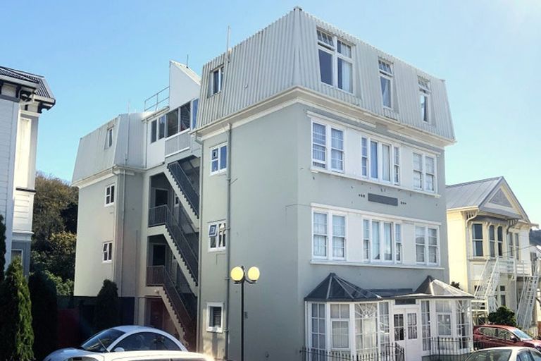Photo of property in Aroha Apartments, 222ui The Terrace, Wellington Central, Wellington, 6011