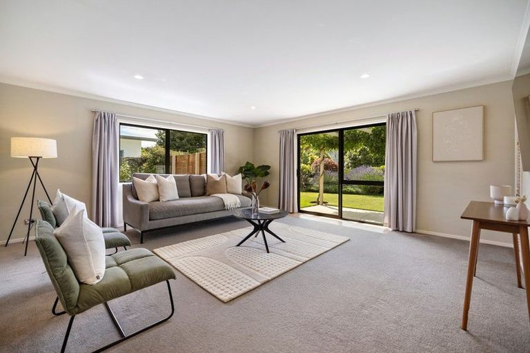 Photo of property in 14 Erskine Street, Lake Hayes, Queenstown, 9304