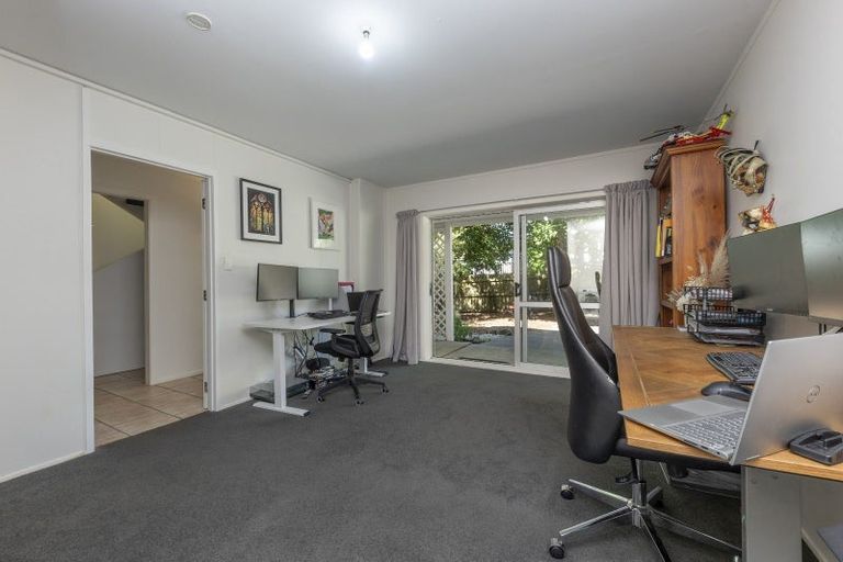 Photo of property in 37 Maude Street, Riverhead, 0820