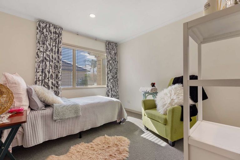 Photo of property in 41 Matene Place, Papamoa Beach, Papamoa, 3118