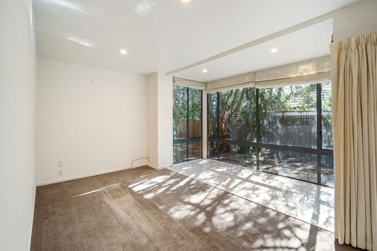 Photo of property in 8 Travis Country Drive, Burwood, Christchurch, 8083
