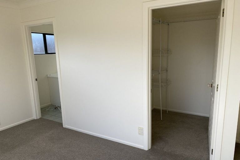 Photo of property in 9 Takahe Drive, Paraparaumu Beach, Paraparaumu, 5032